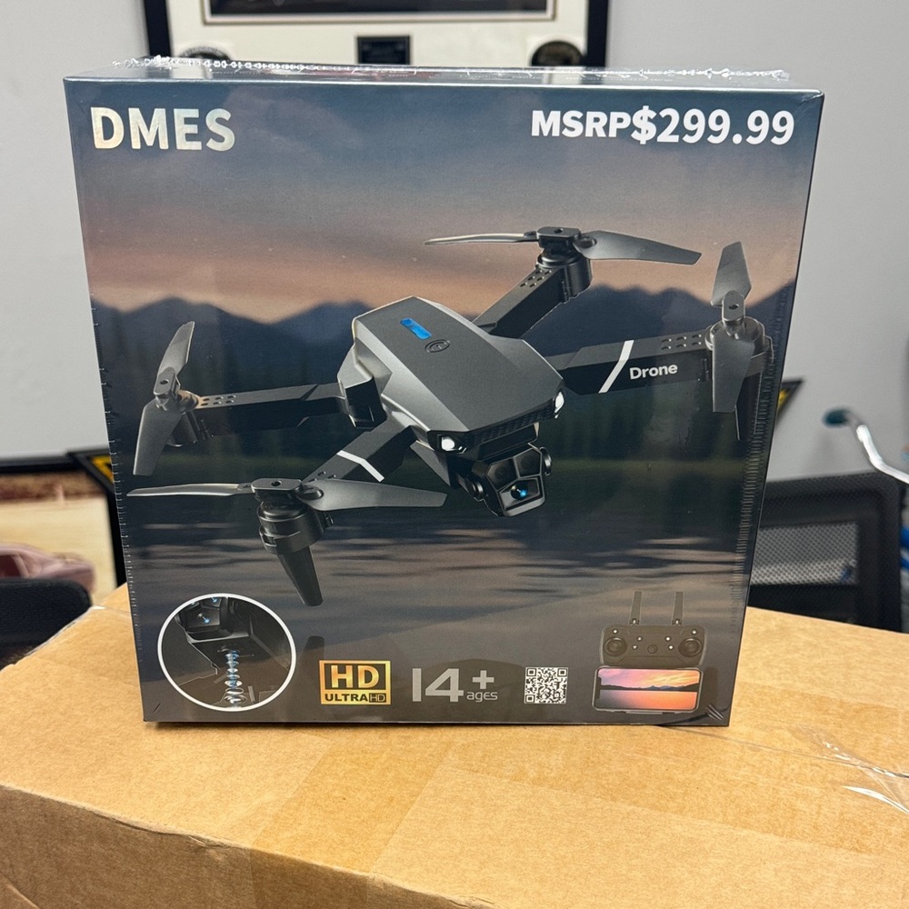 DWES P13 4 AXIS GIMBLE DRONE